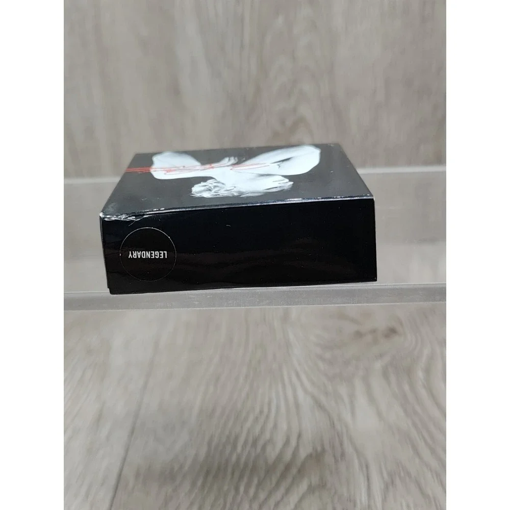 M·A·C new box