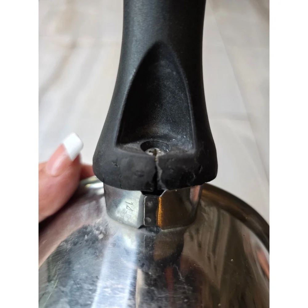 Bialetti Stainless Steel Saucepan 5.5 Inch Italian Design Professional A2‎