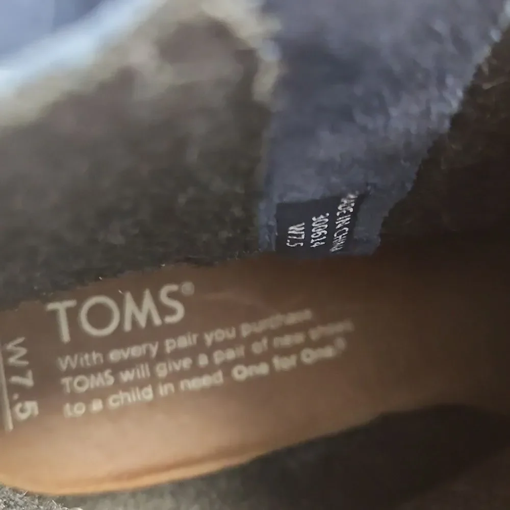 Toms elegant navy