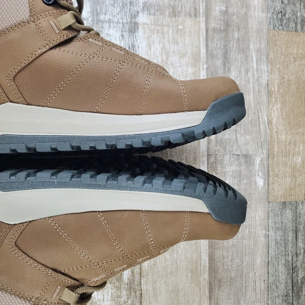 Oboz Footwear new without