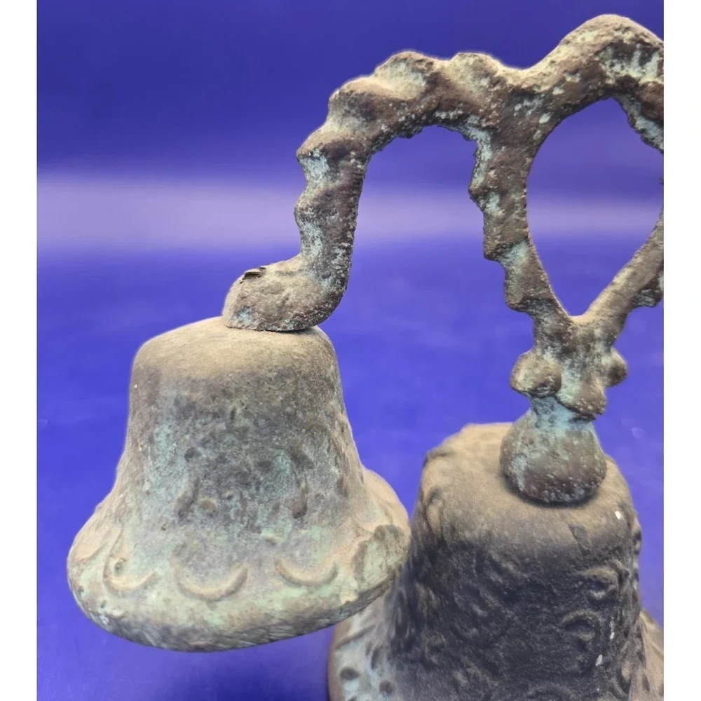Colonial antique triple