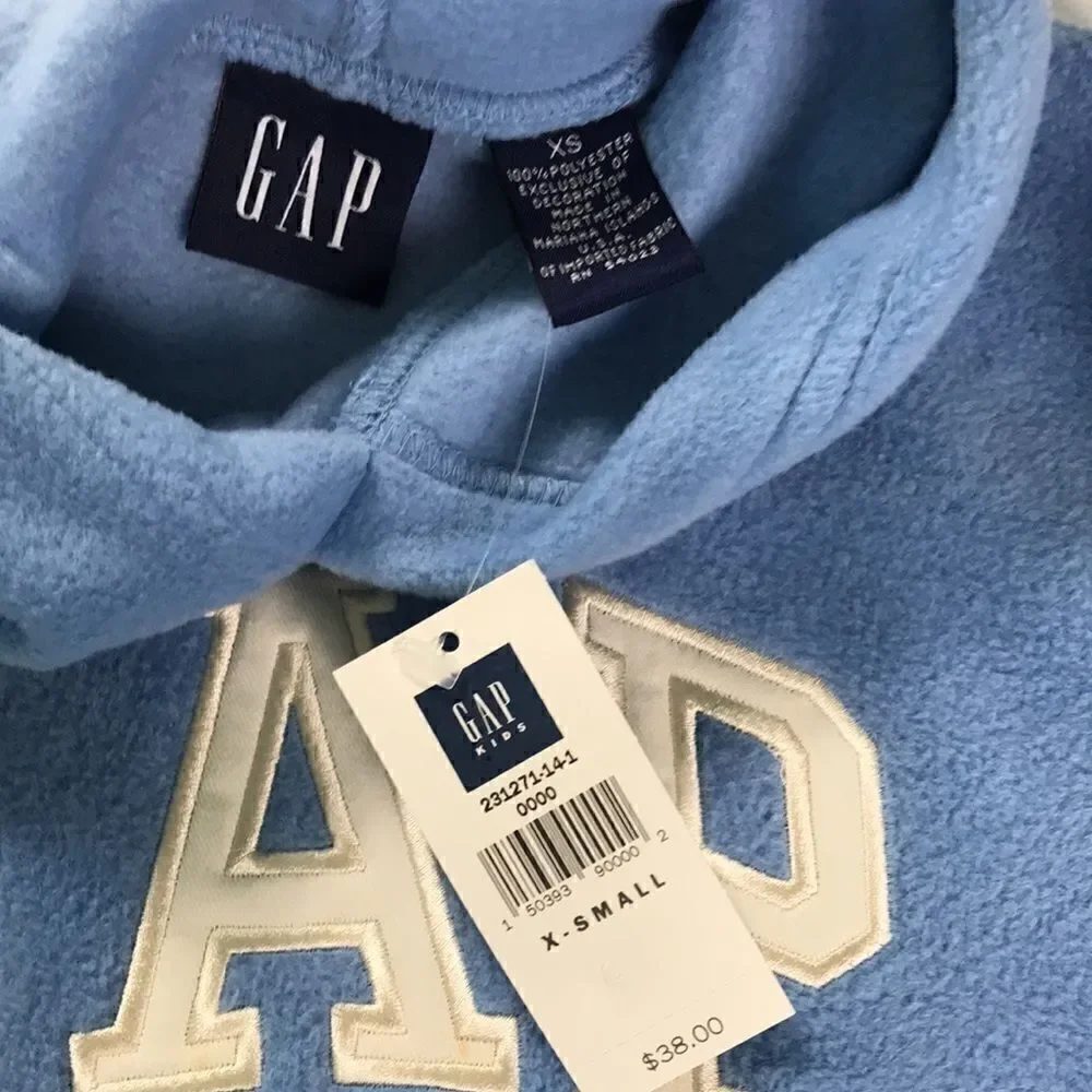 GAP light blue