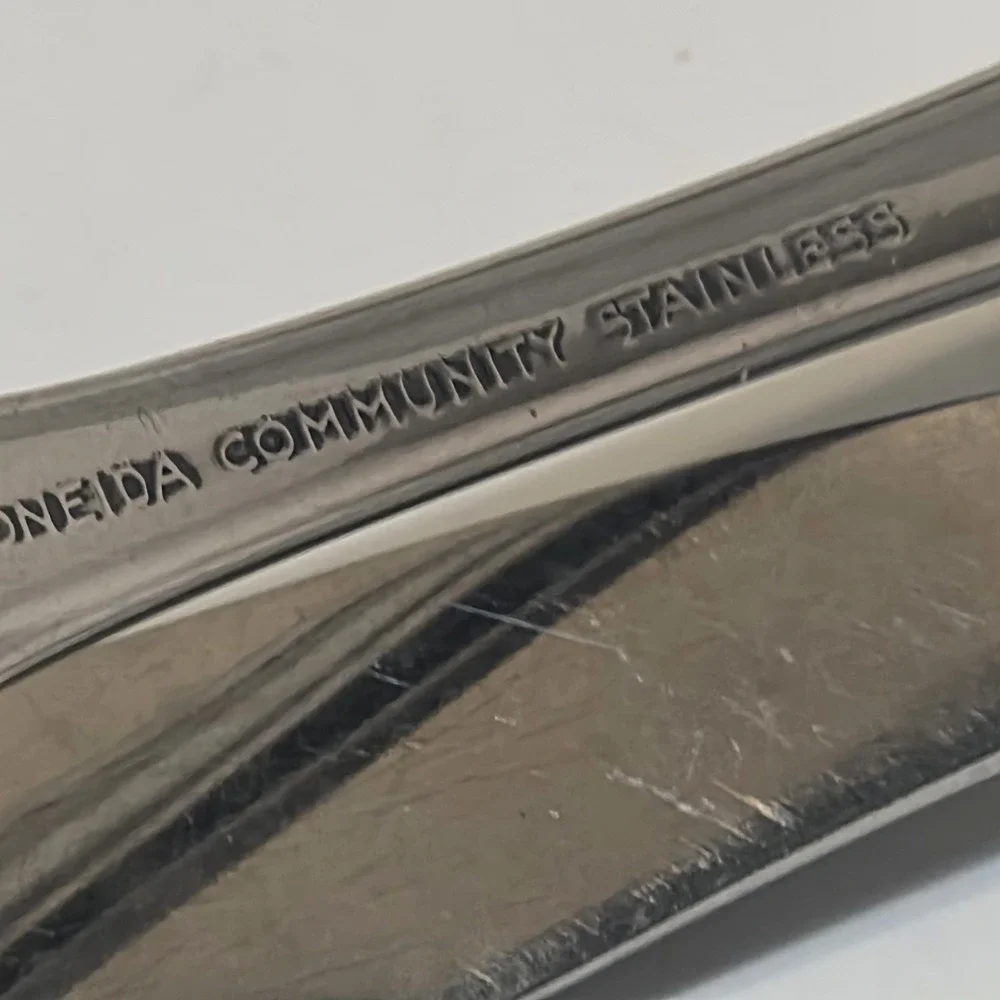 Oneida stainless brahms