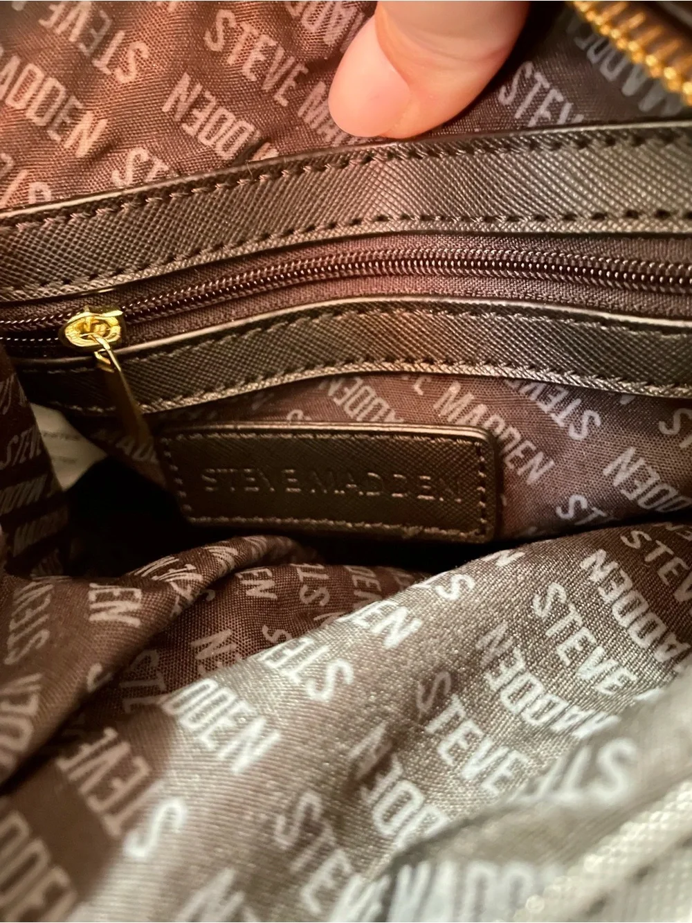 Steve Madden adds detachable