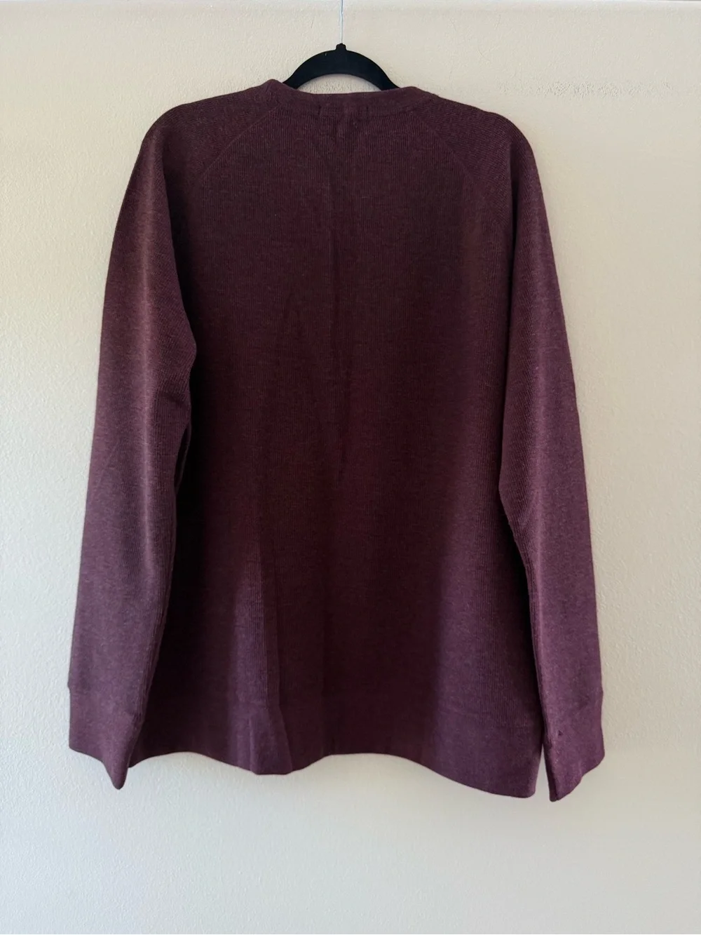 Banana Republic classic crewneck