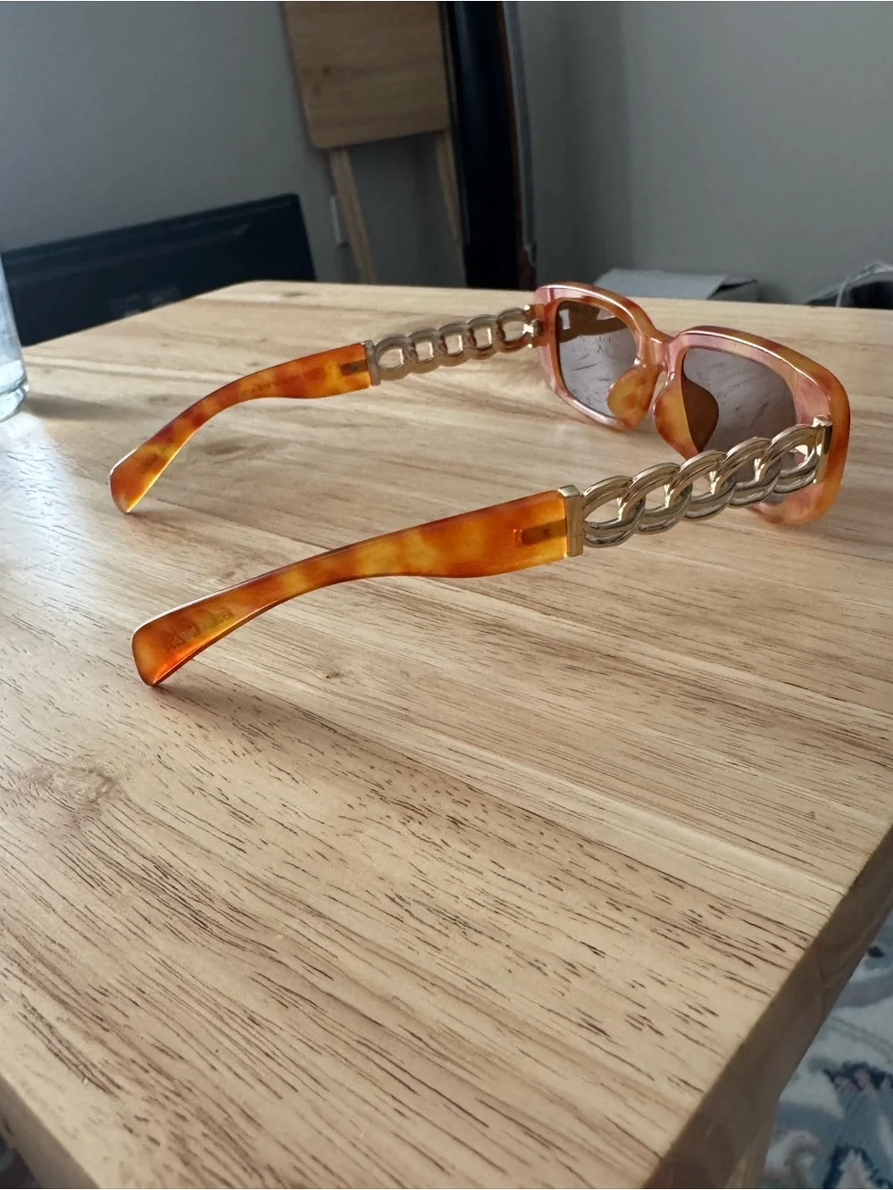N/A stylish women’s