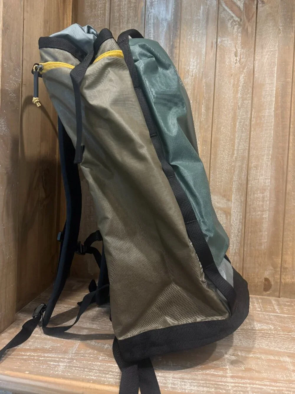 Mountain Hardwear new tags