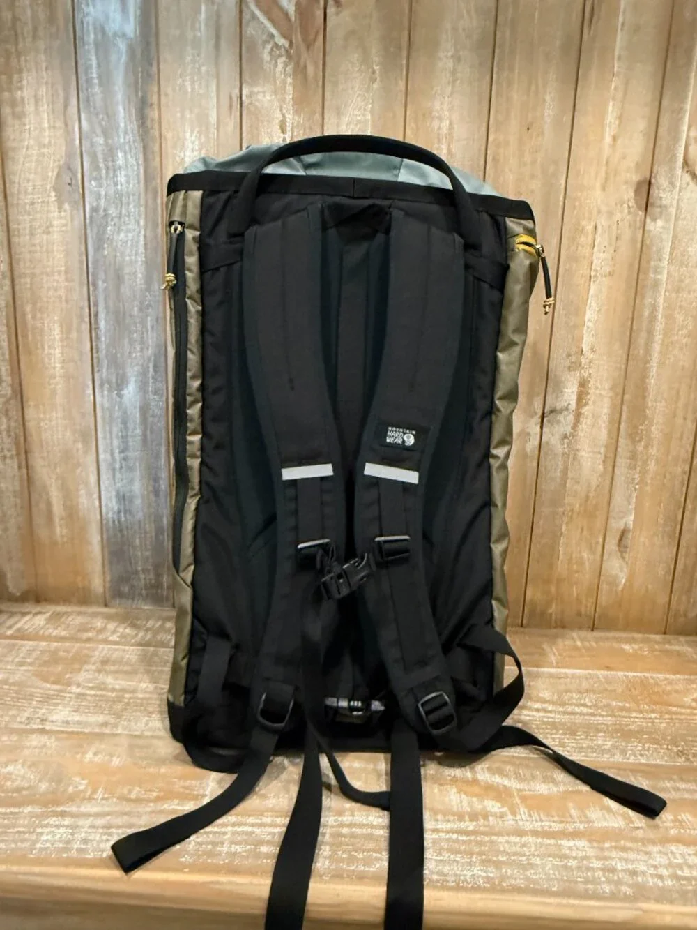 Mountain Hardwear new tags