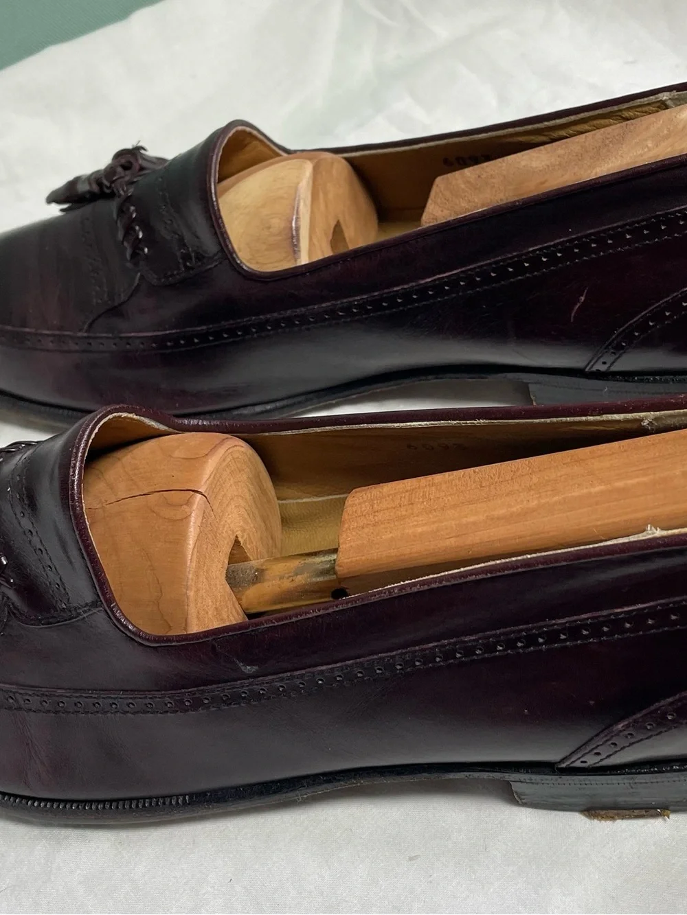 Johnston & Murphy refined tassel
