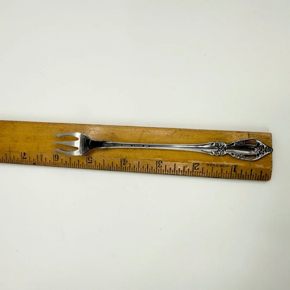 Oneida distinction deluxe