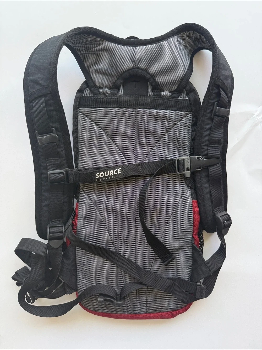 Kelty red black