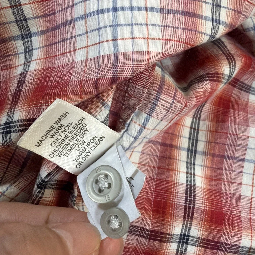 Banana Republic make reading