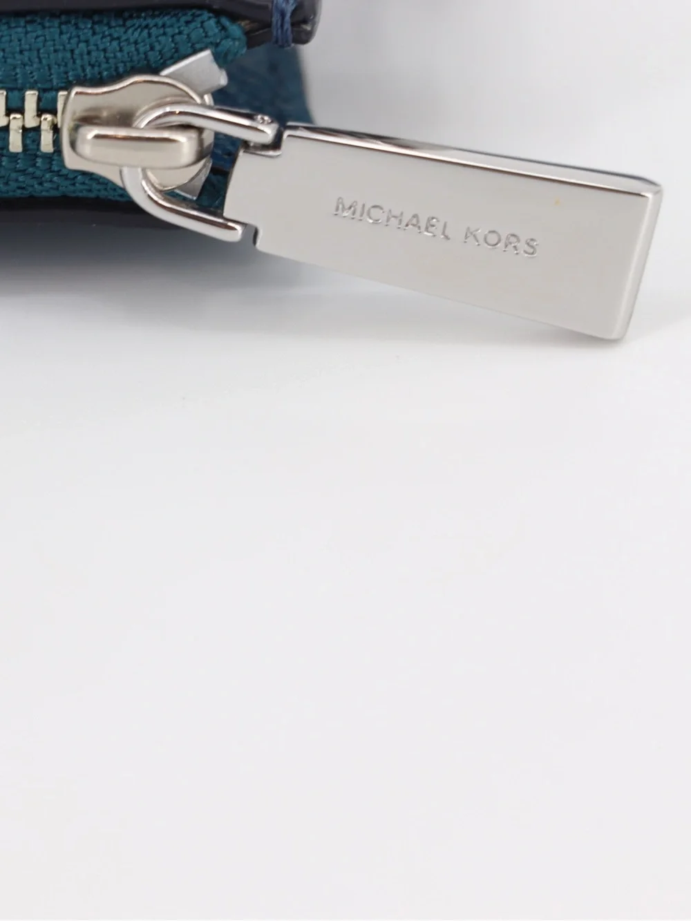 Michael Kors compact leather