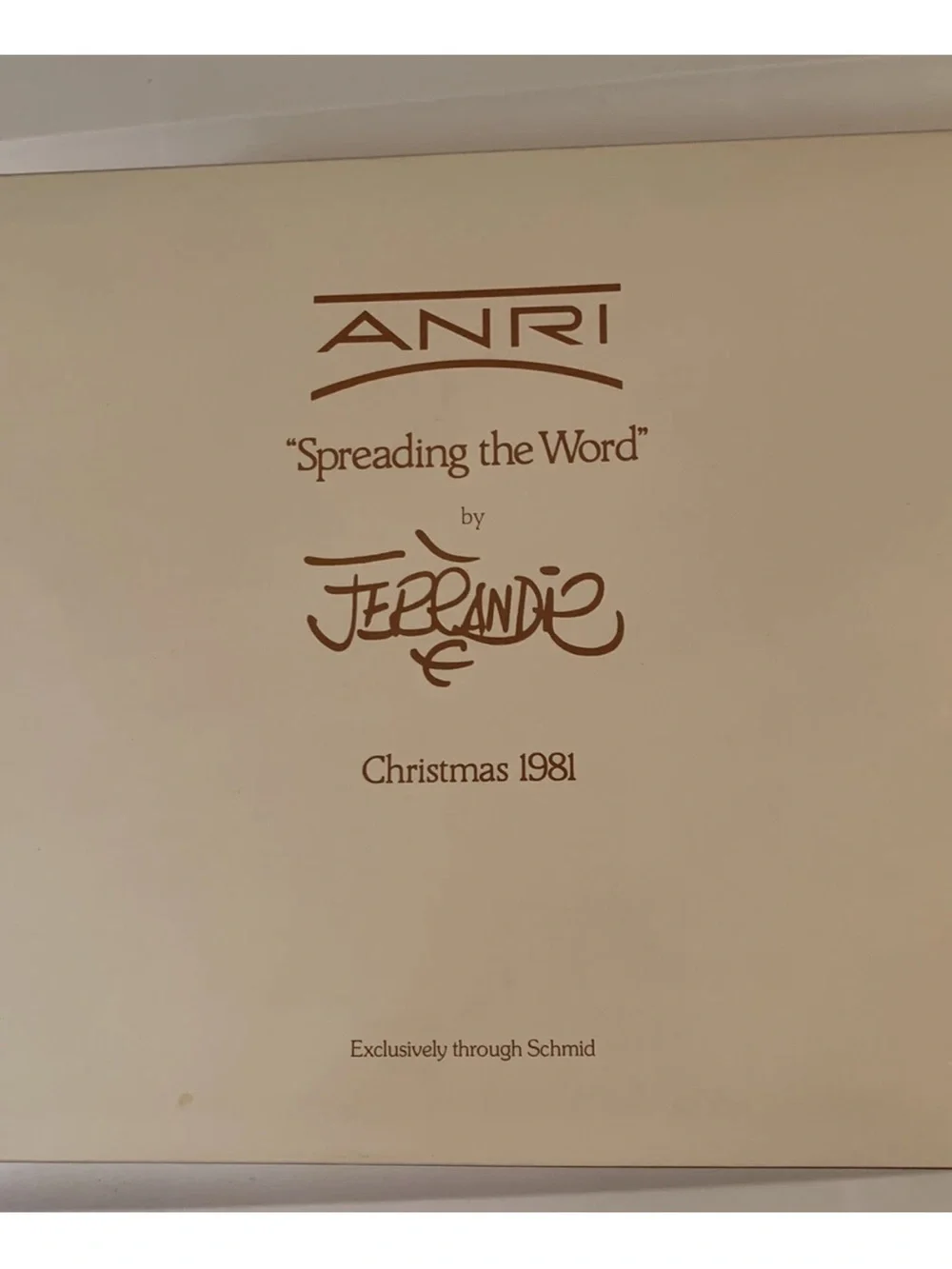 Anri charming wall