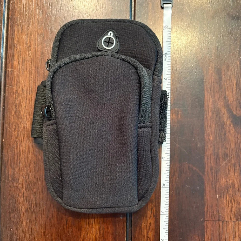 New Black Arm Band Phone Holder