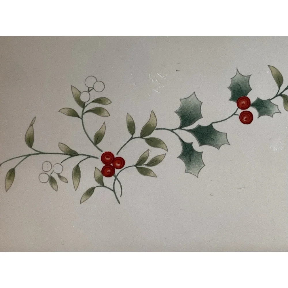 Pfaltzgraff vintage winterberry