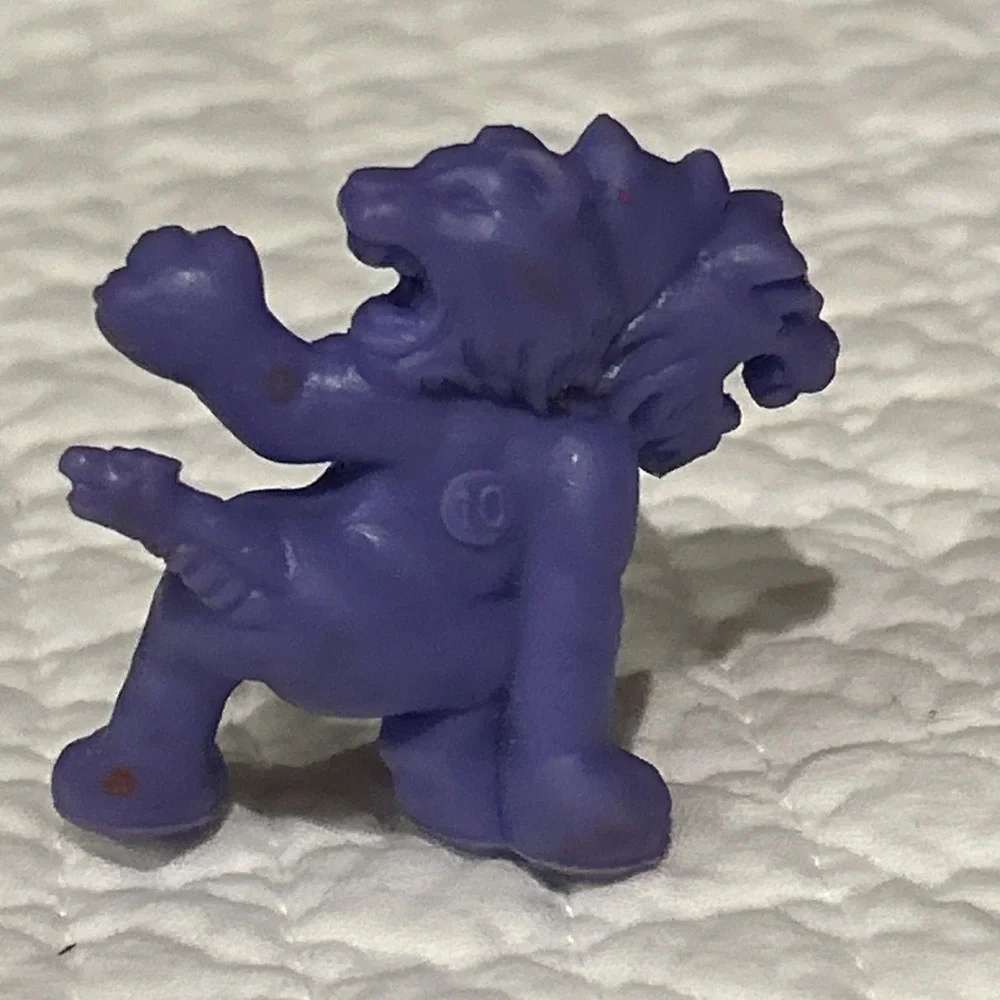 MATCHBOX 1990 monster