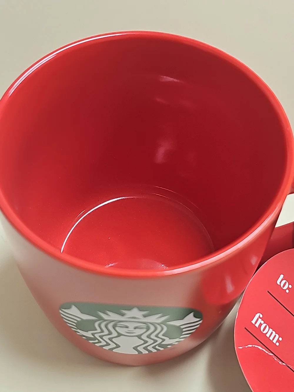 Starbucks red green