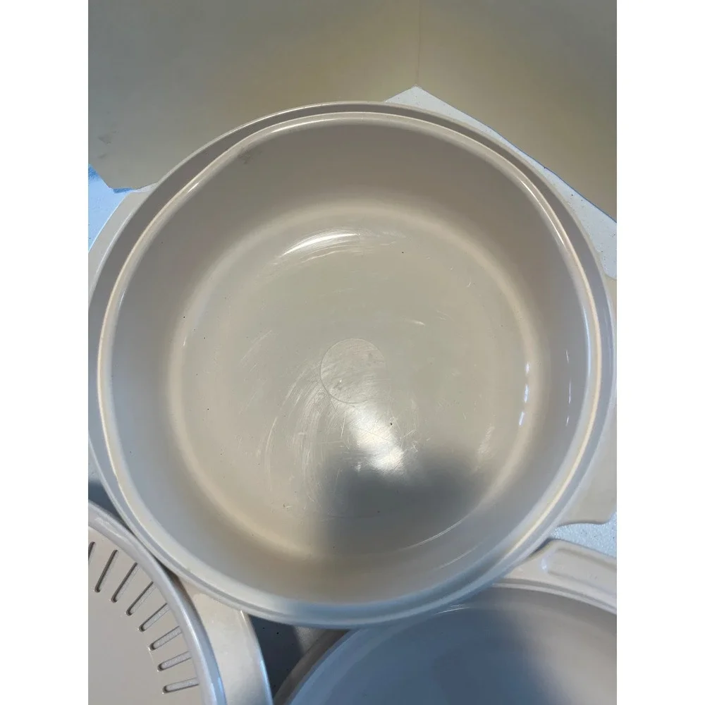 Tupperware depth diameter