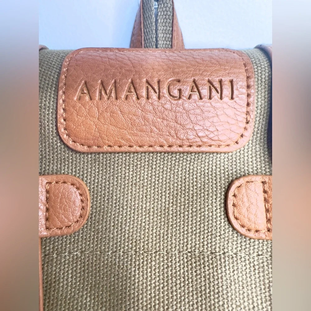 Amangani exclusive canvas