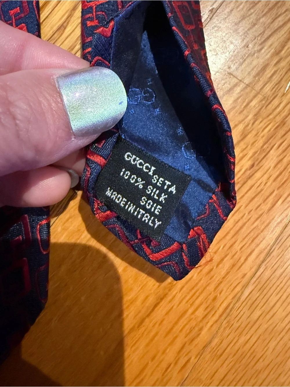Gucci silk tie