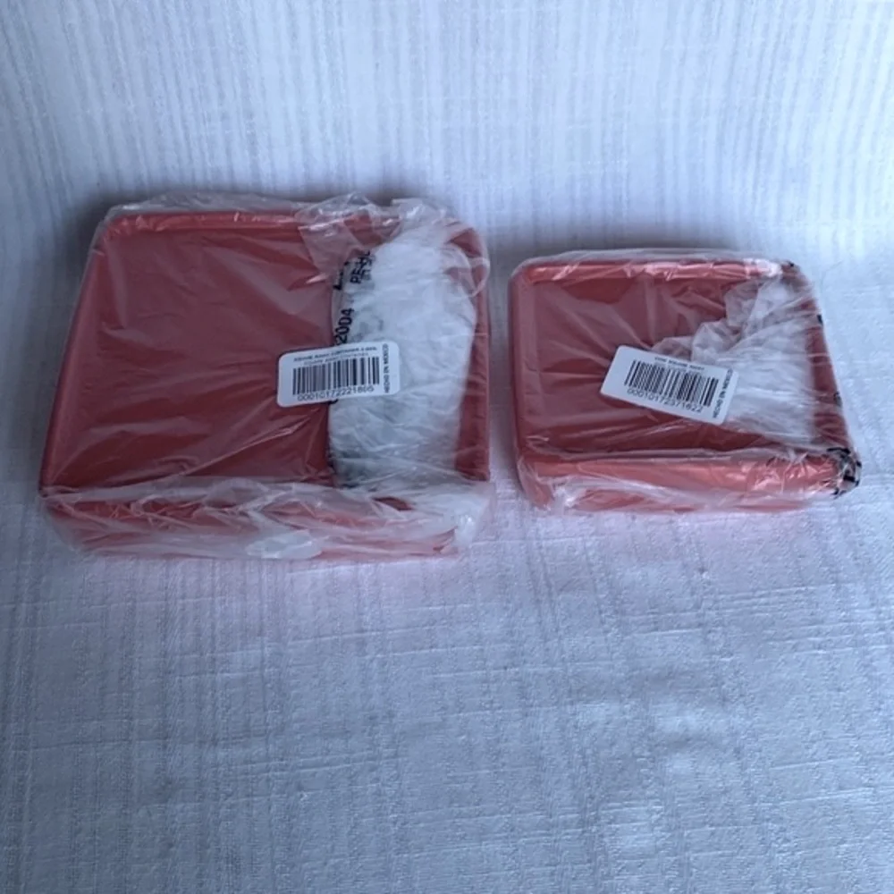 NEW Set of Tupperware Classic Square Away and Mini Square Away Containers