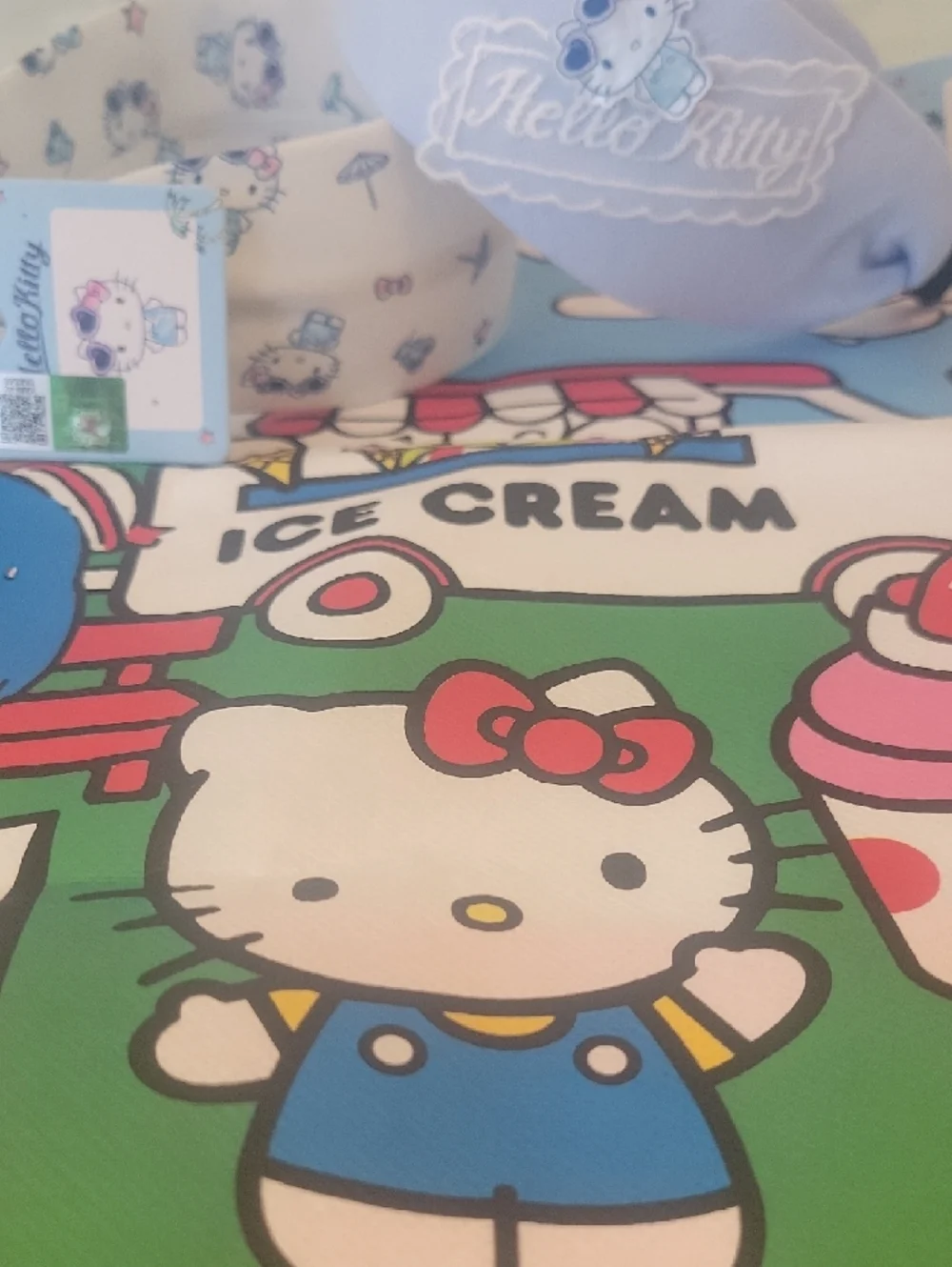 Sanrio ✨️nwt ✨️never