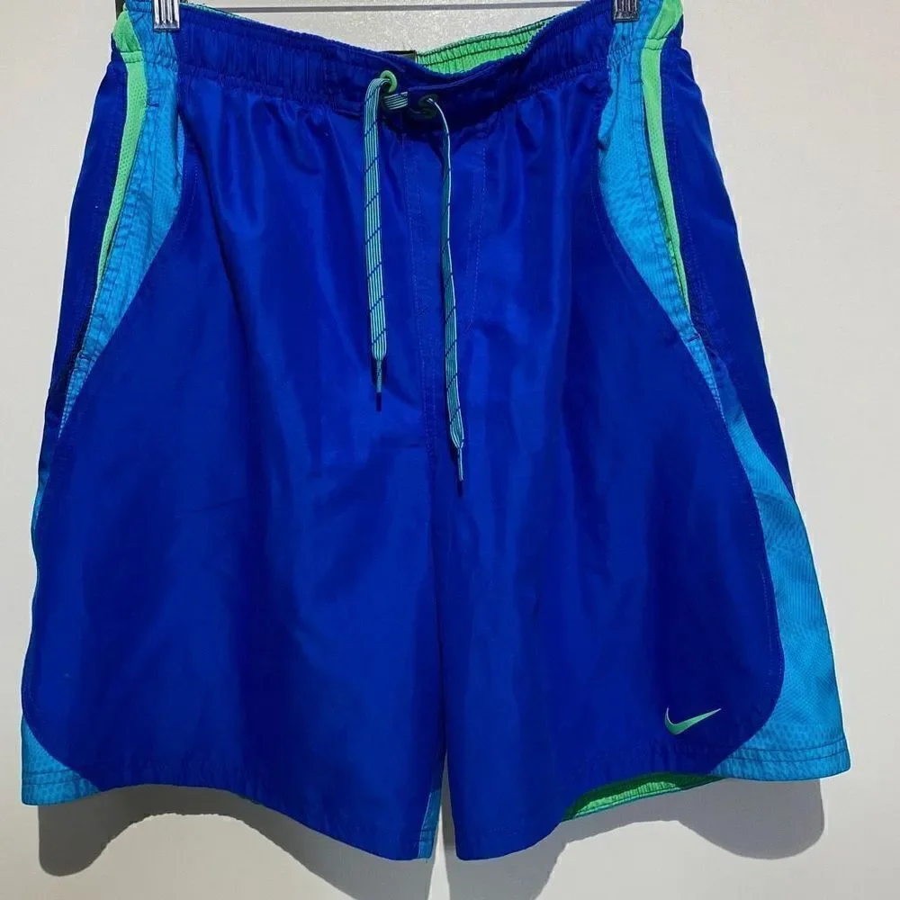 Nike Men's Blue Lined Swim Trunks Size Large‎