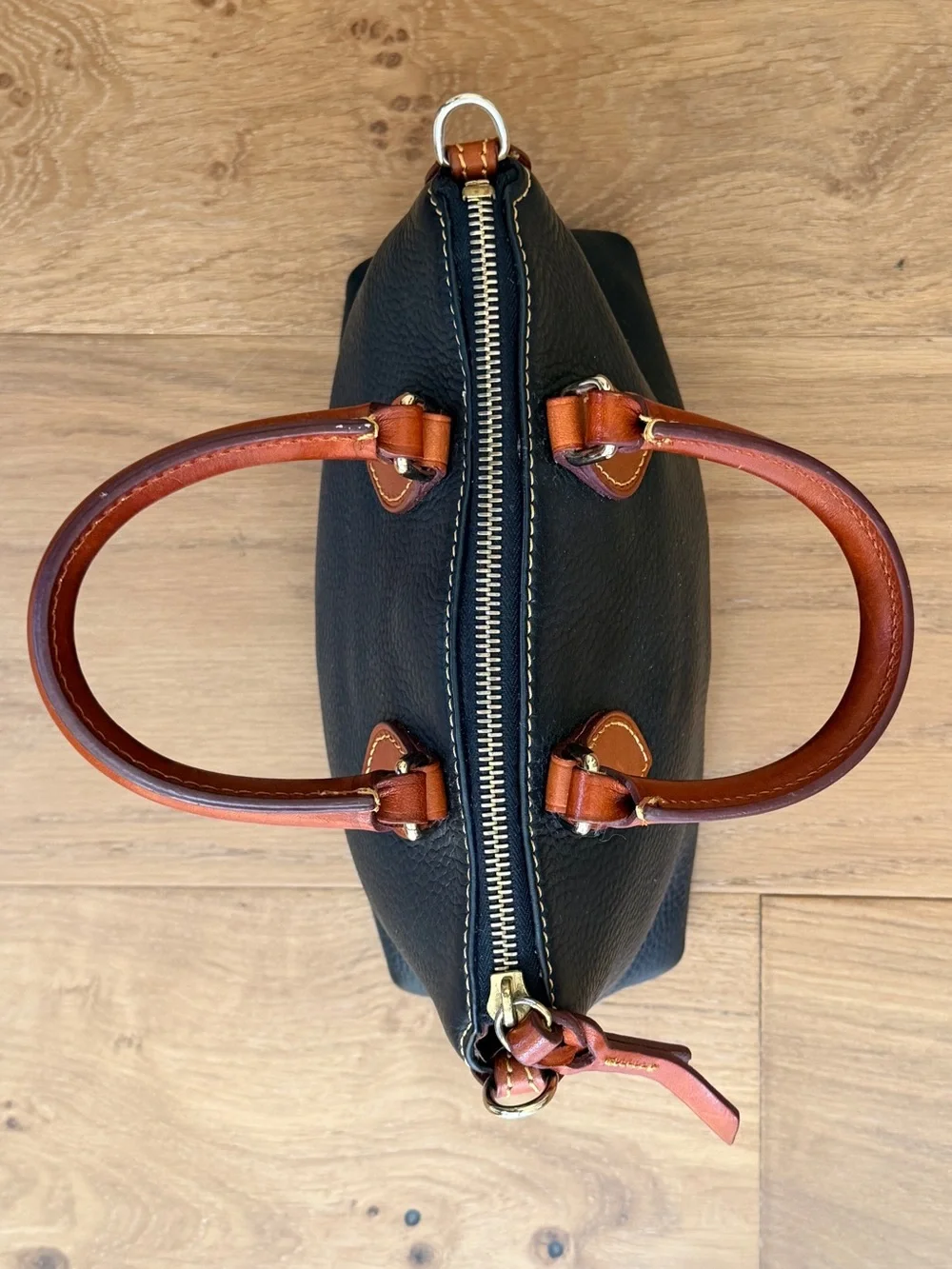 Dooney & Bourke dooney bourke