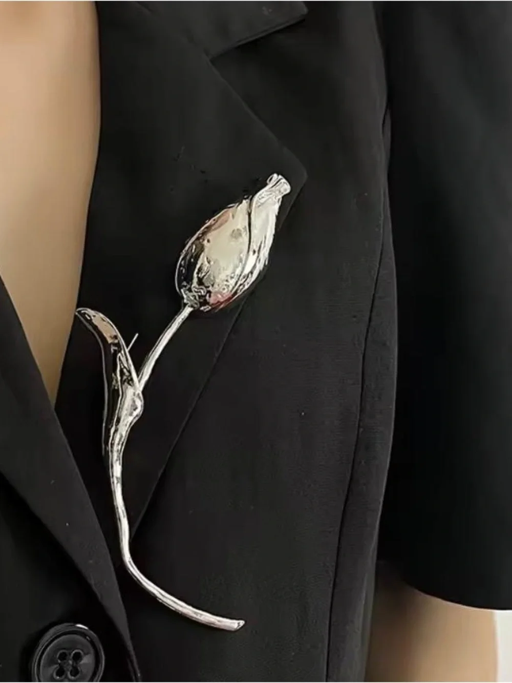 Silver Tulip Brooch Pin - Elegant Women’s Accessory