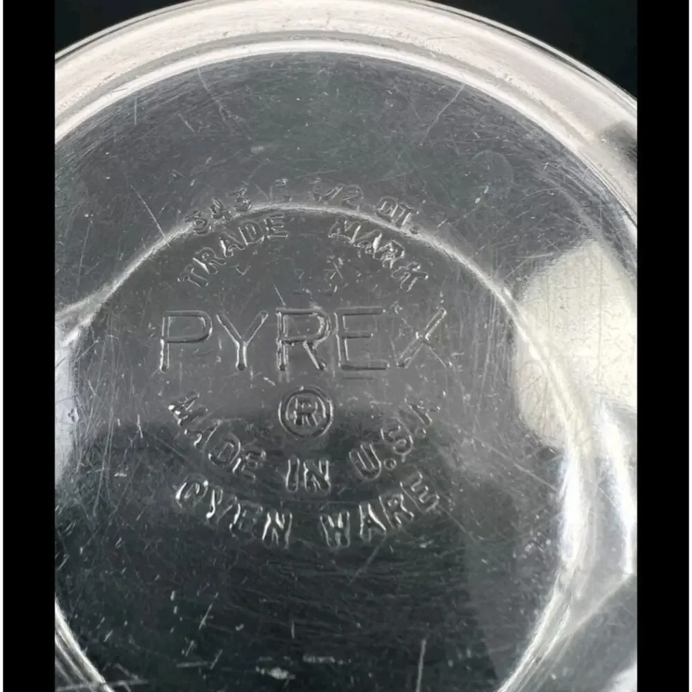 Pyrex this vintage