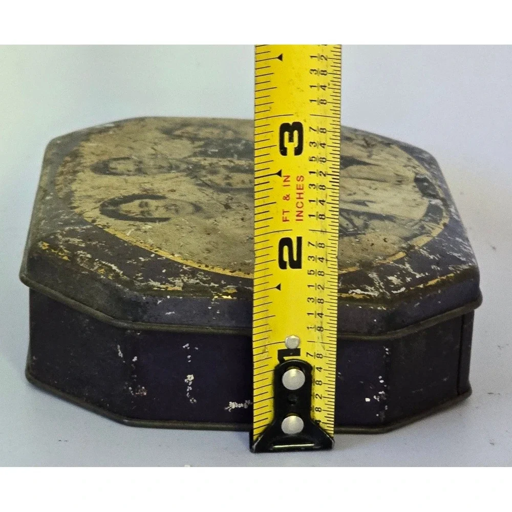 Unbranded metal tin