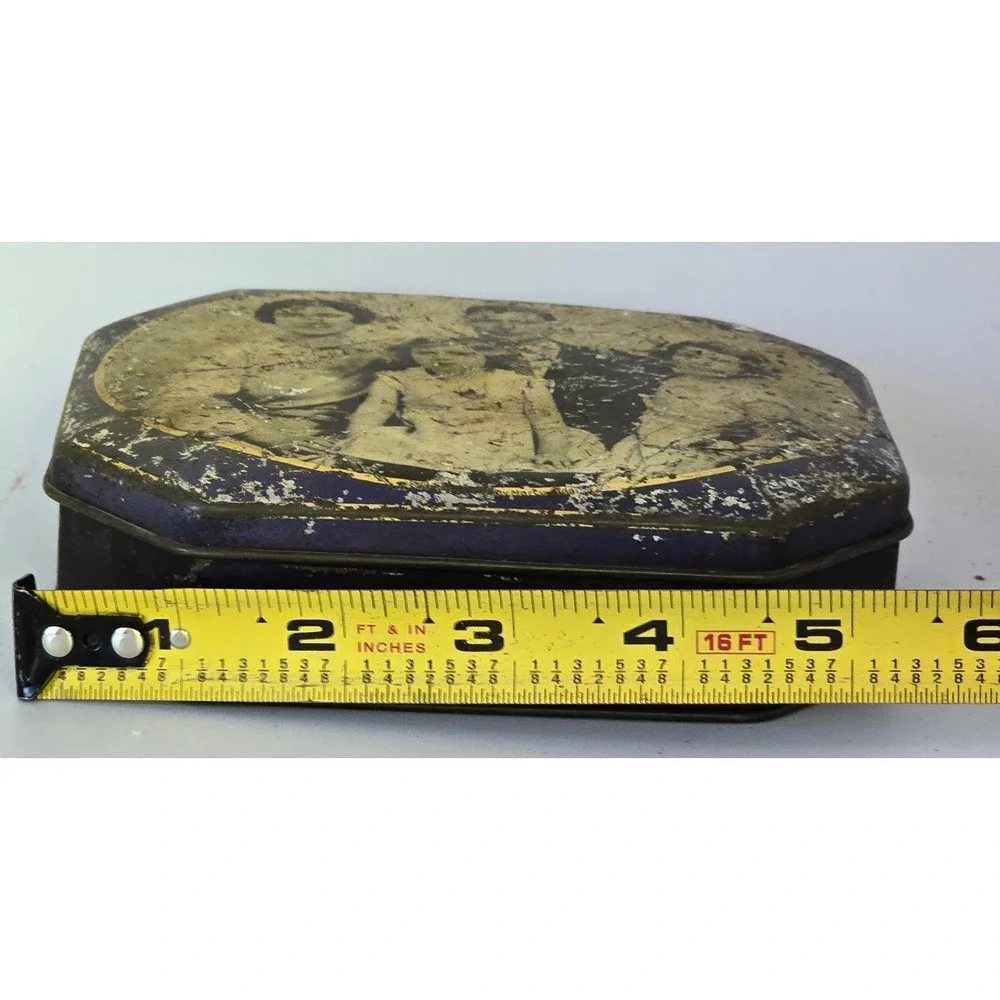 Unbranded metal tin