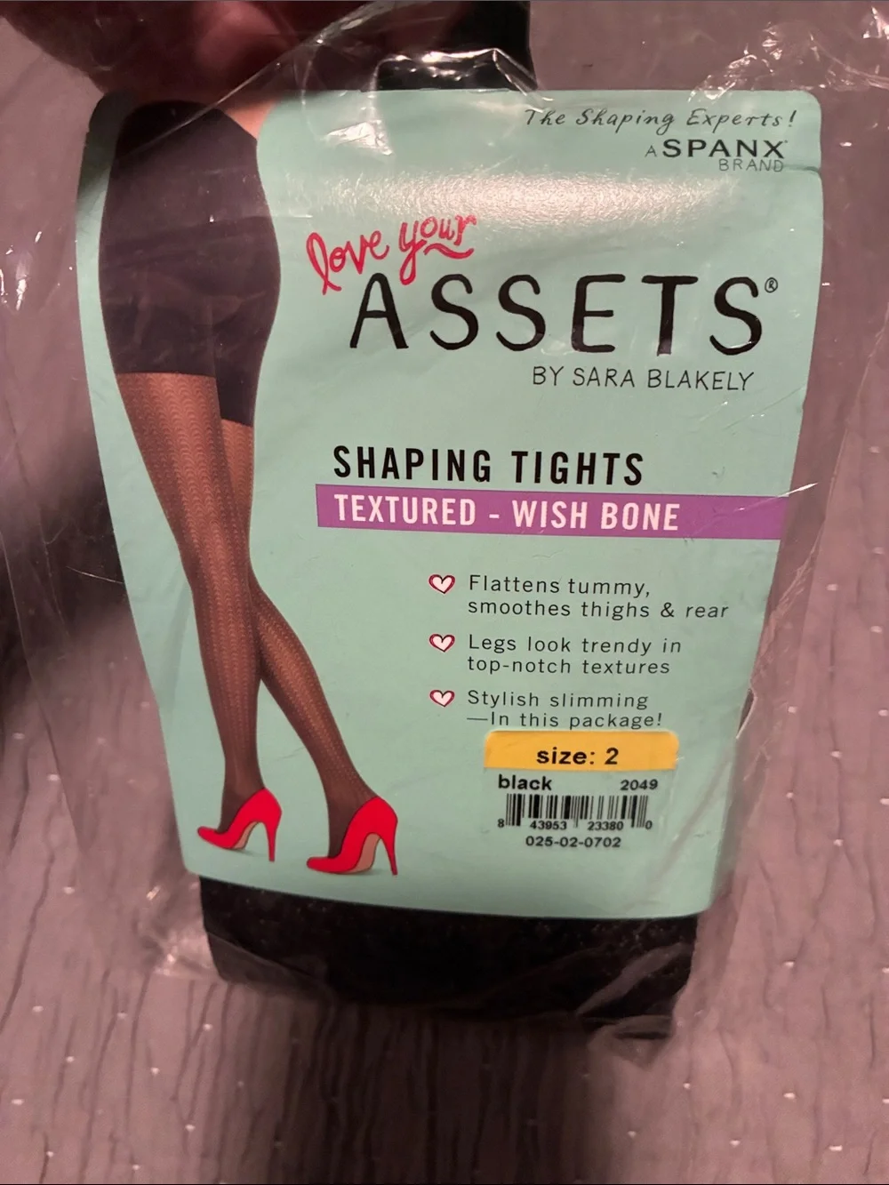 SPANX LOVE YOUR ASSETS. Size 2. Black textured. Wish Bone. NWT