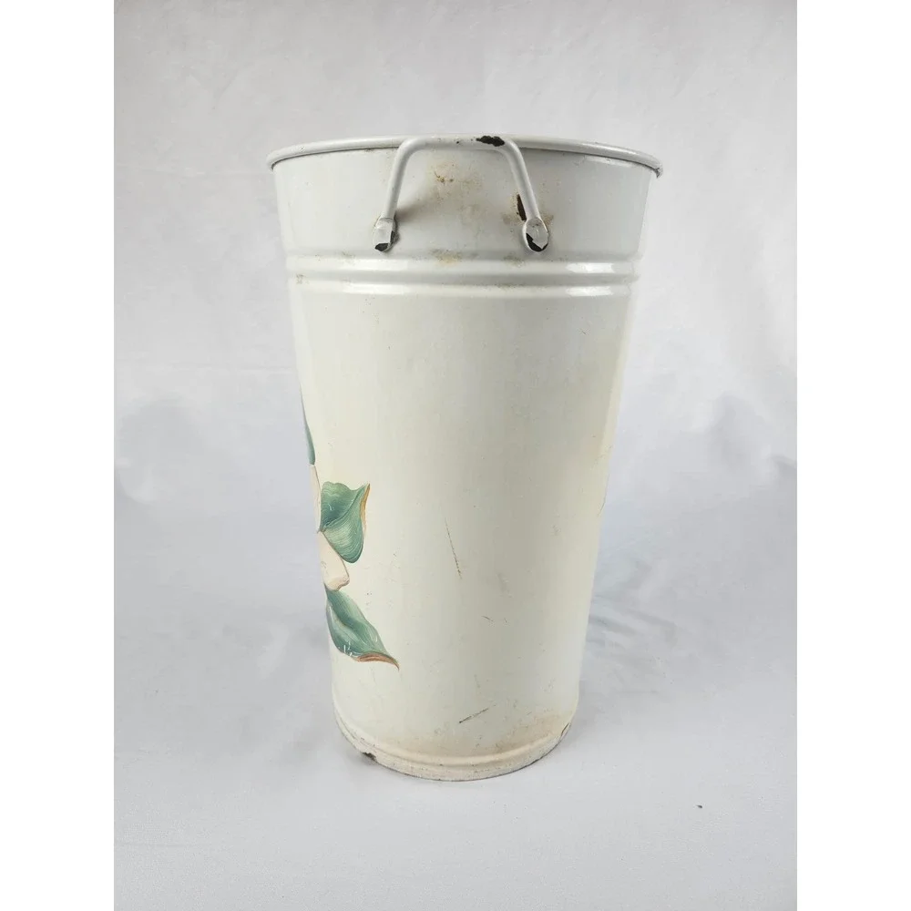 N/A vintage white