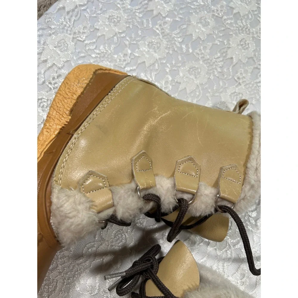 Sorel light wear