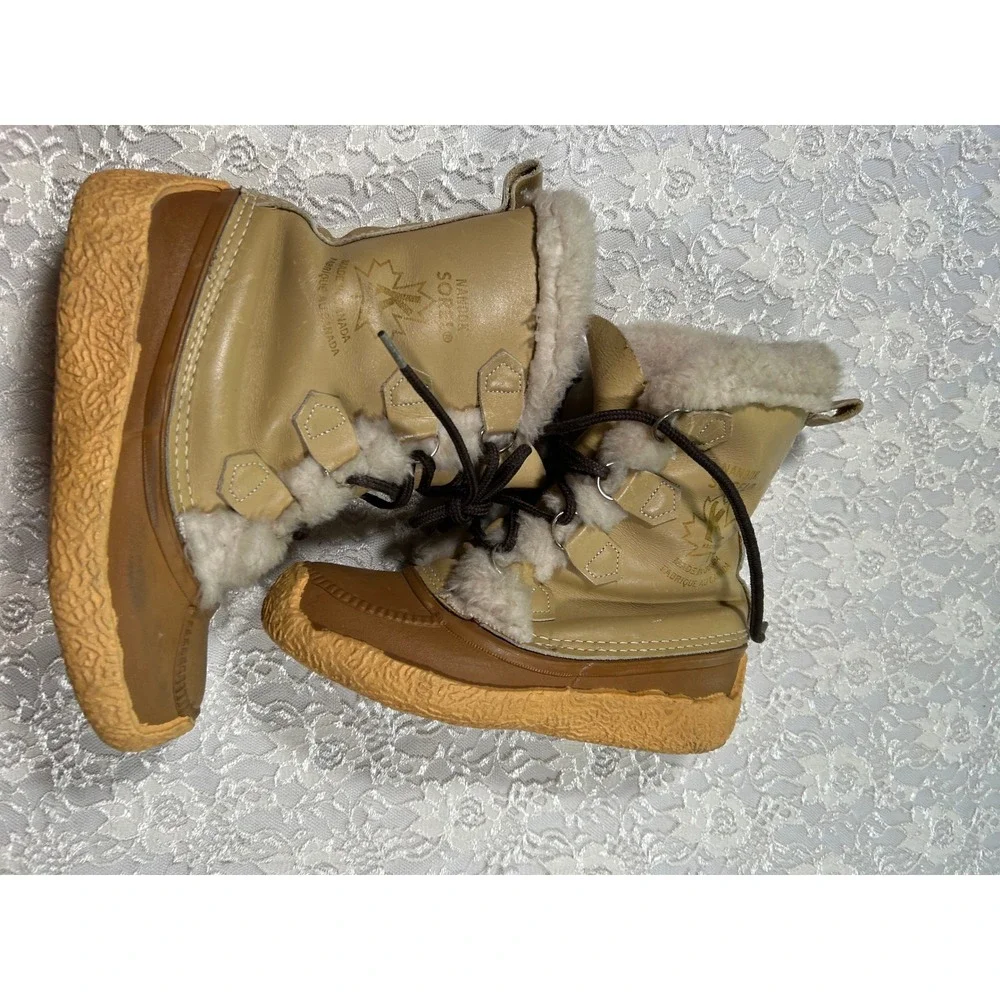 Sorel light wear