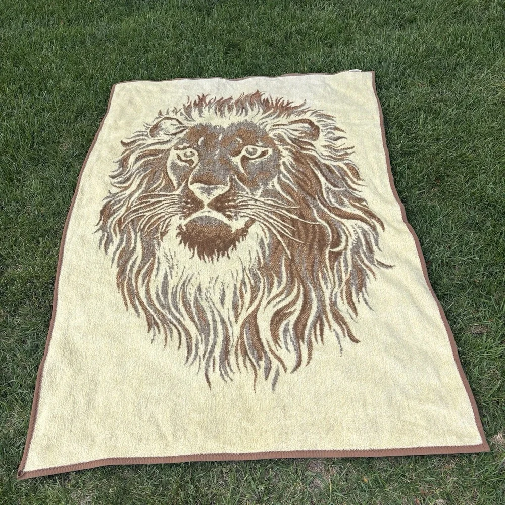Crown Crafts could use