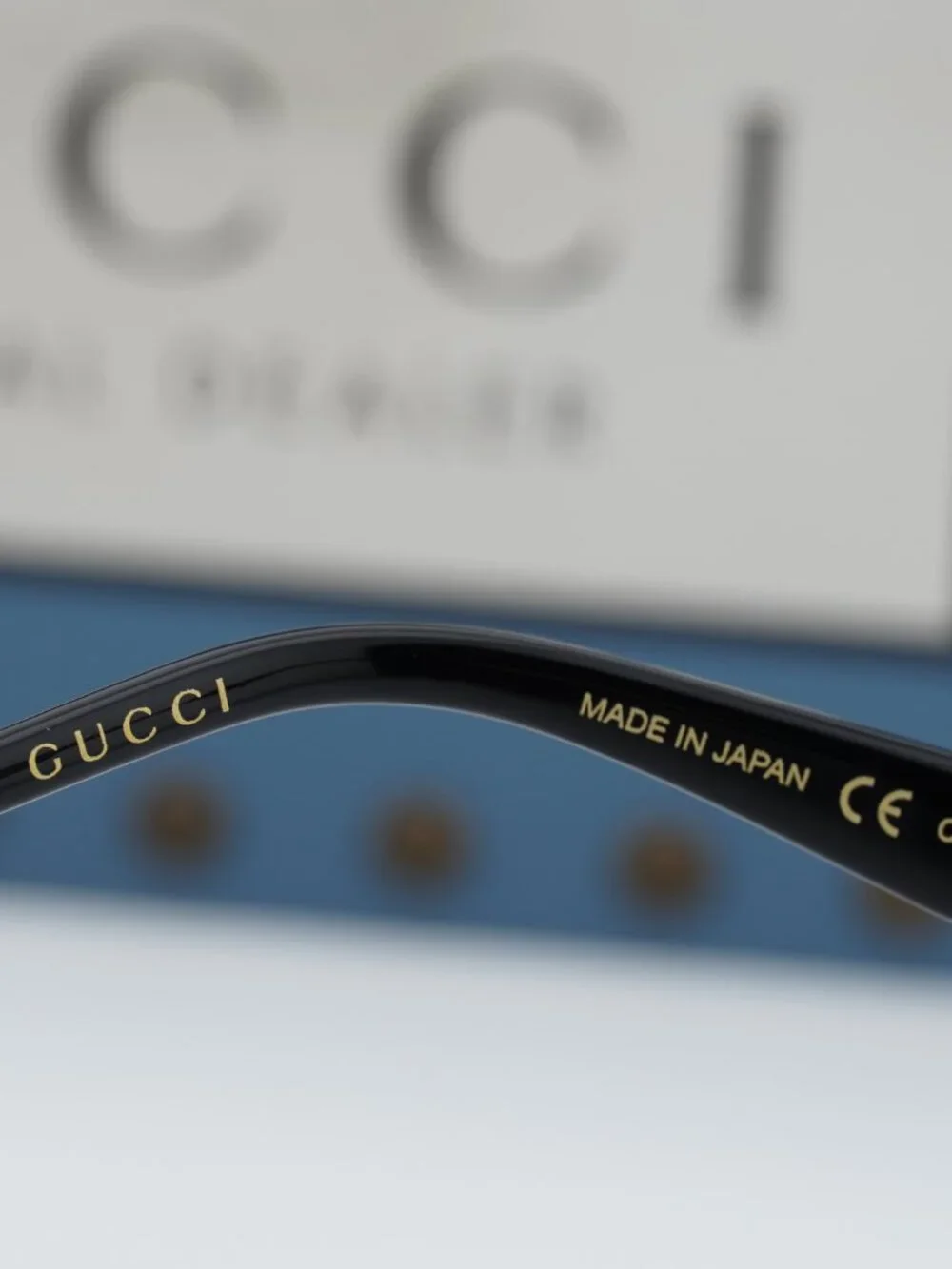 Gucci model gg0592s