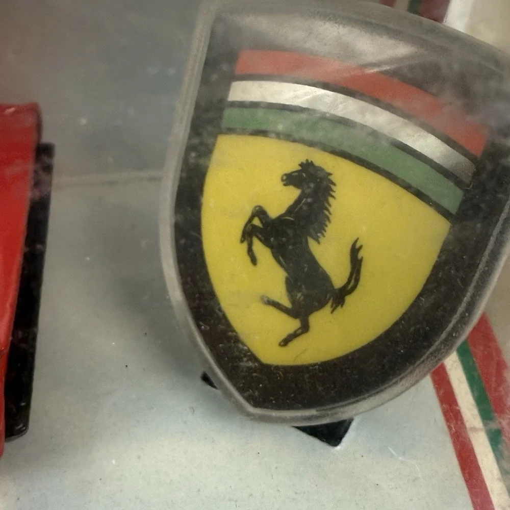 Vintage 1991 Corgi Ferrari 308 GTS 94045 1:36 Diecast Red Boxed w Badge