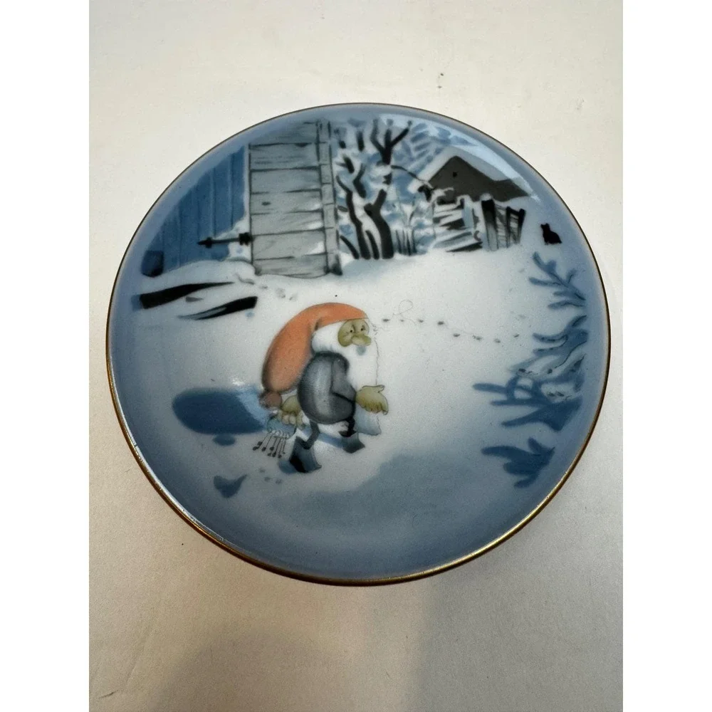 Bing & Grondahl‎ B&G Denmark Harald Wiberg Gnome Nisse Winter Plate 3505/5709