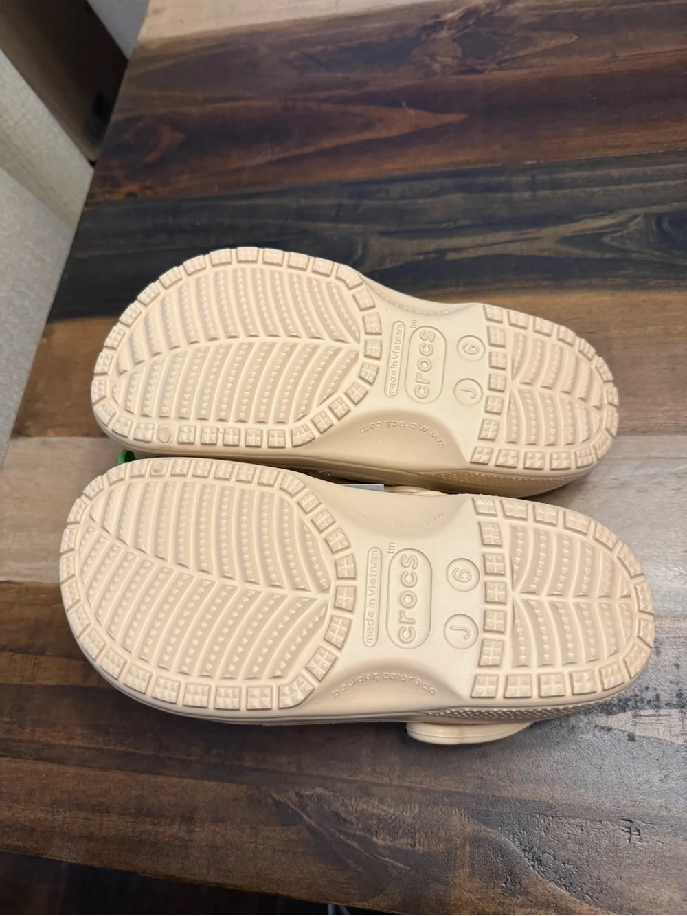 CROCS design versatile