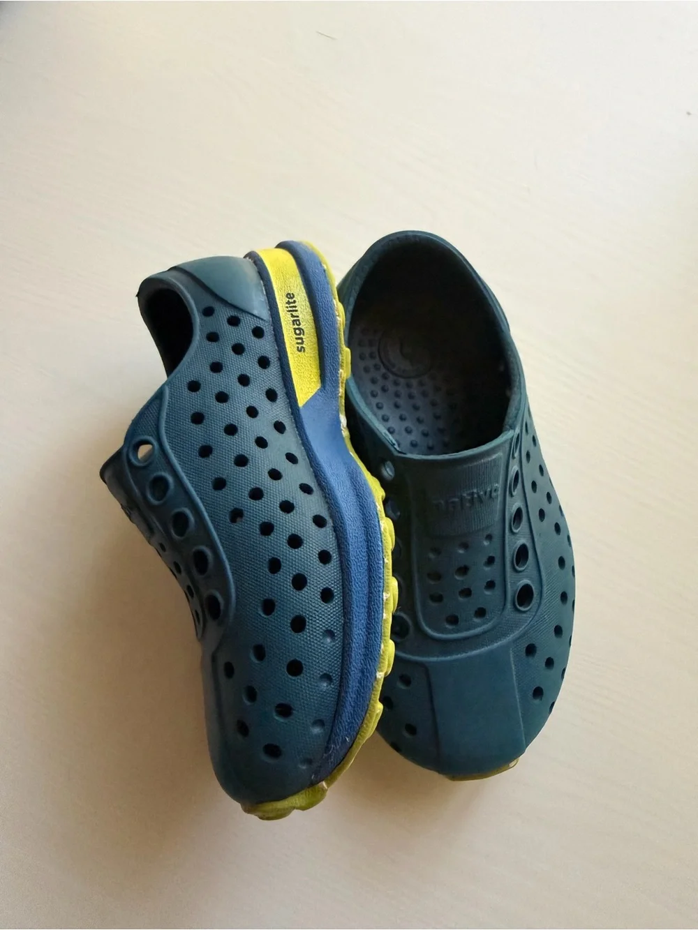 Native lightweight slip