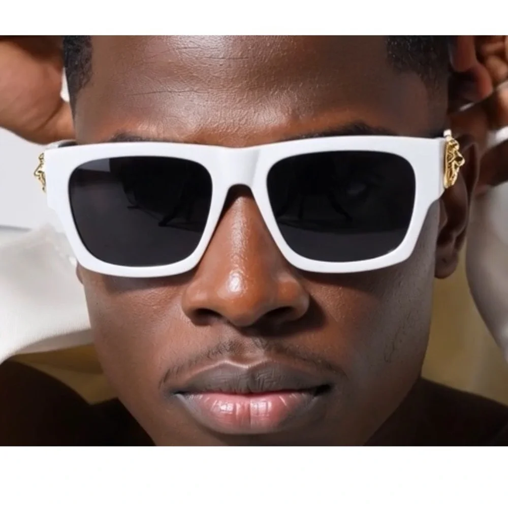 N/A statement sunglasses