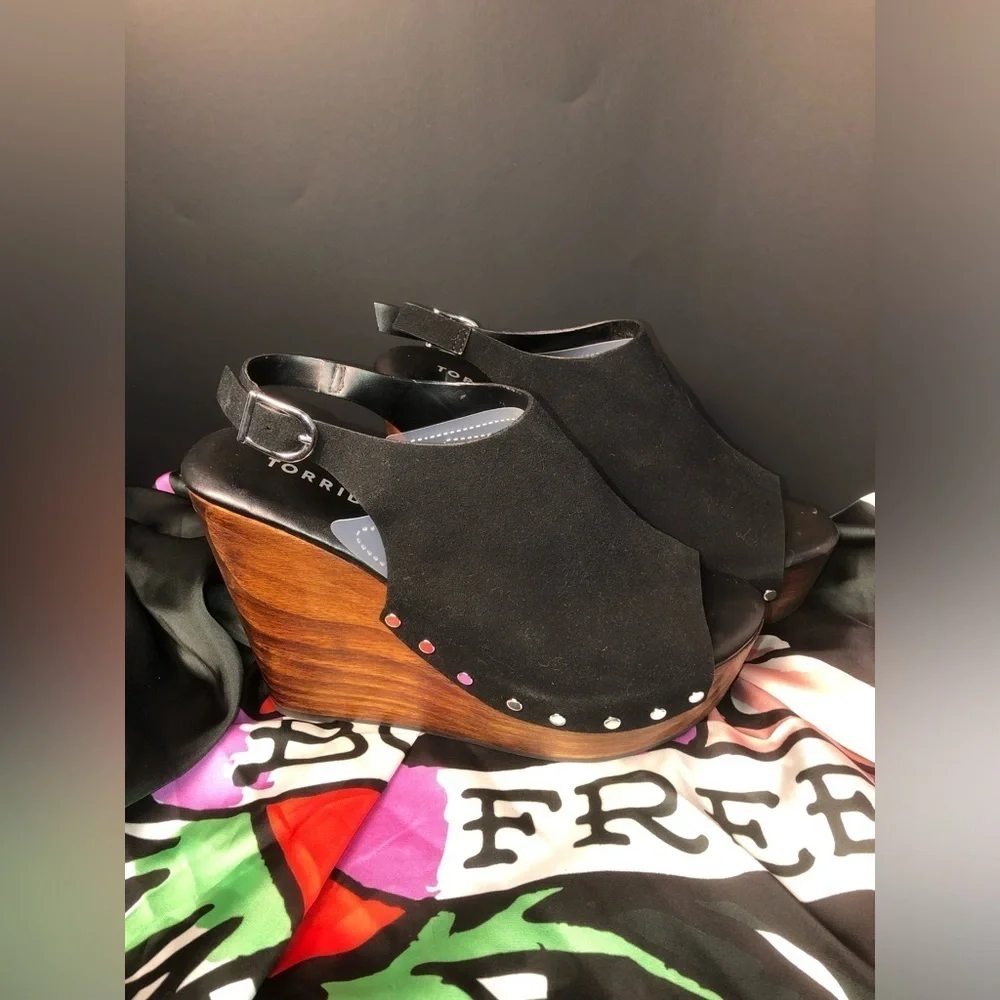 Torrid Black Wedge Sandals 9.5