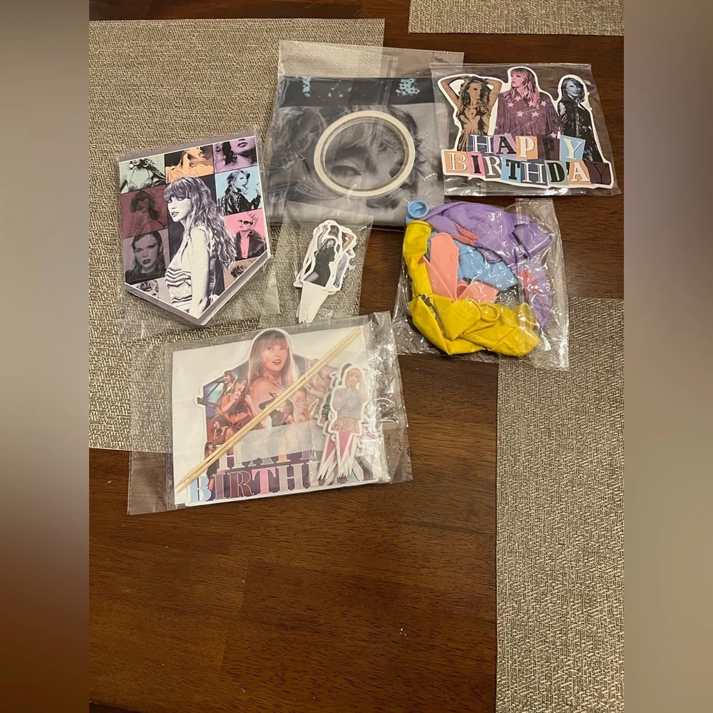 New! ‎ Pop Star party supplies