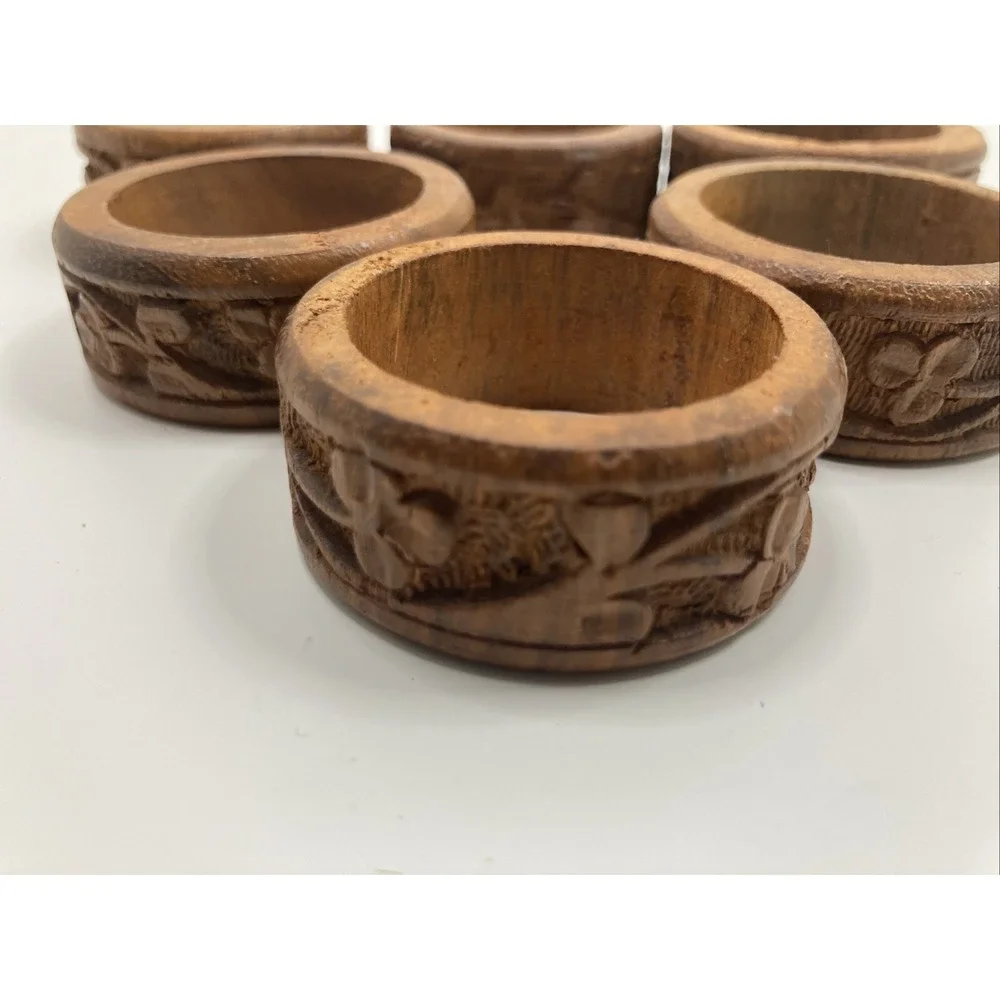 The Unbranded Brand vintage carved