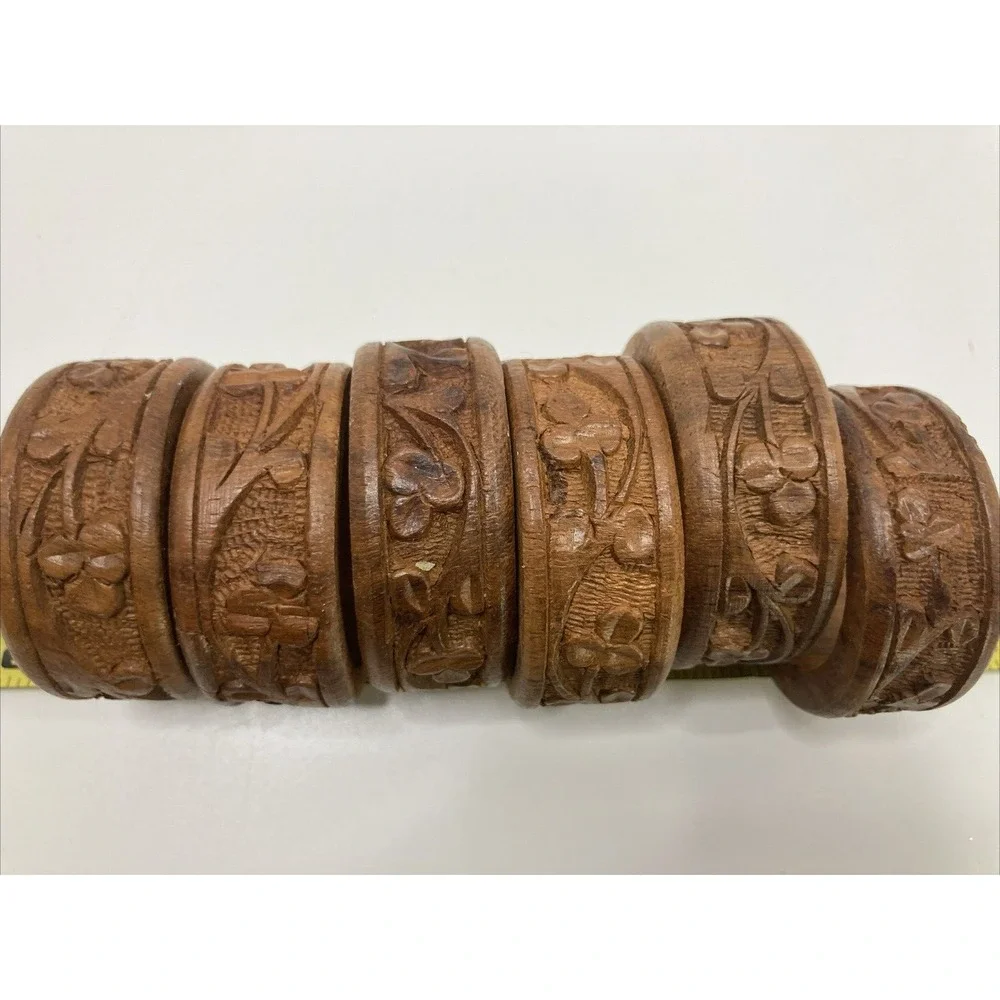 The Unbranded Brand vintage carved