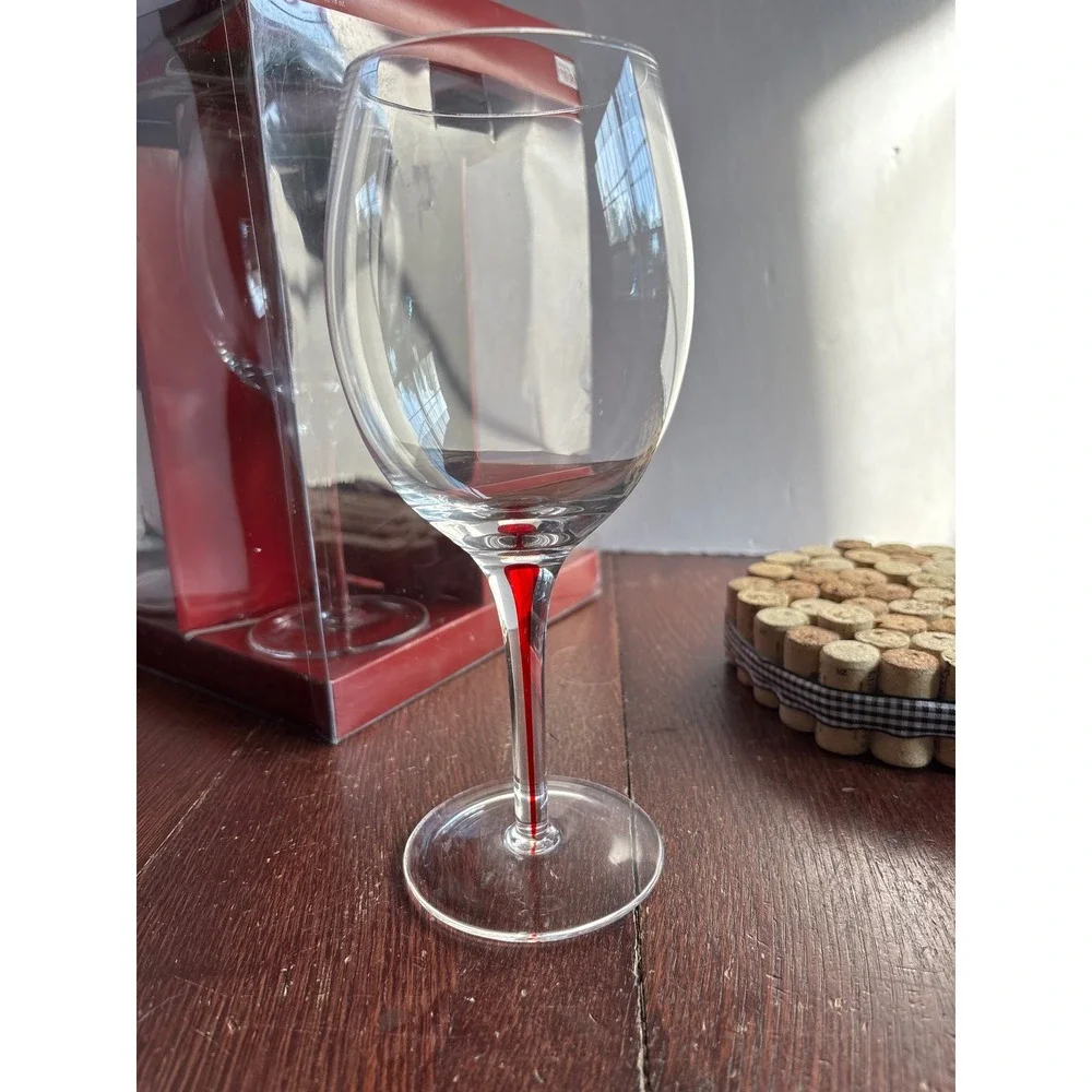 Home Classic Red Drop Wine Glasses‎ Set of 4 Clear with Red Stem 18 oz 55432