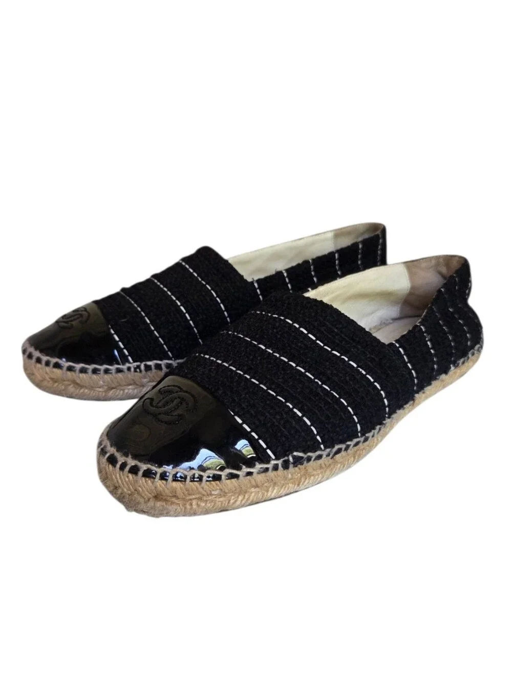 CHANEL standout version